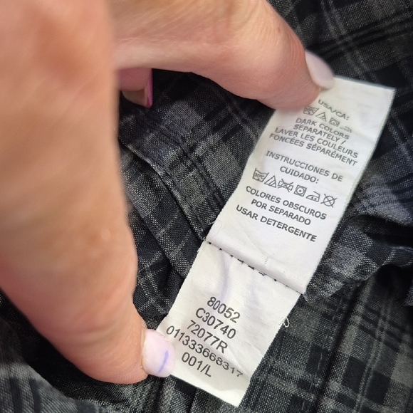 Chaps Men's Black And Gray Plaid Button Down Short Sleeve Shirt - Picture 10 of 12